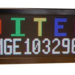 Afficheur matriciel RGB DMGE103296C Diteltec utilisation en extérieur avec hauteur de caractères jusqu'à 320 mm